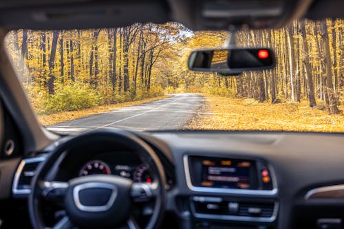 Nouveautés auto : ce qu’il faut suivre et leur impact sur l’occasion