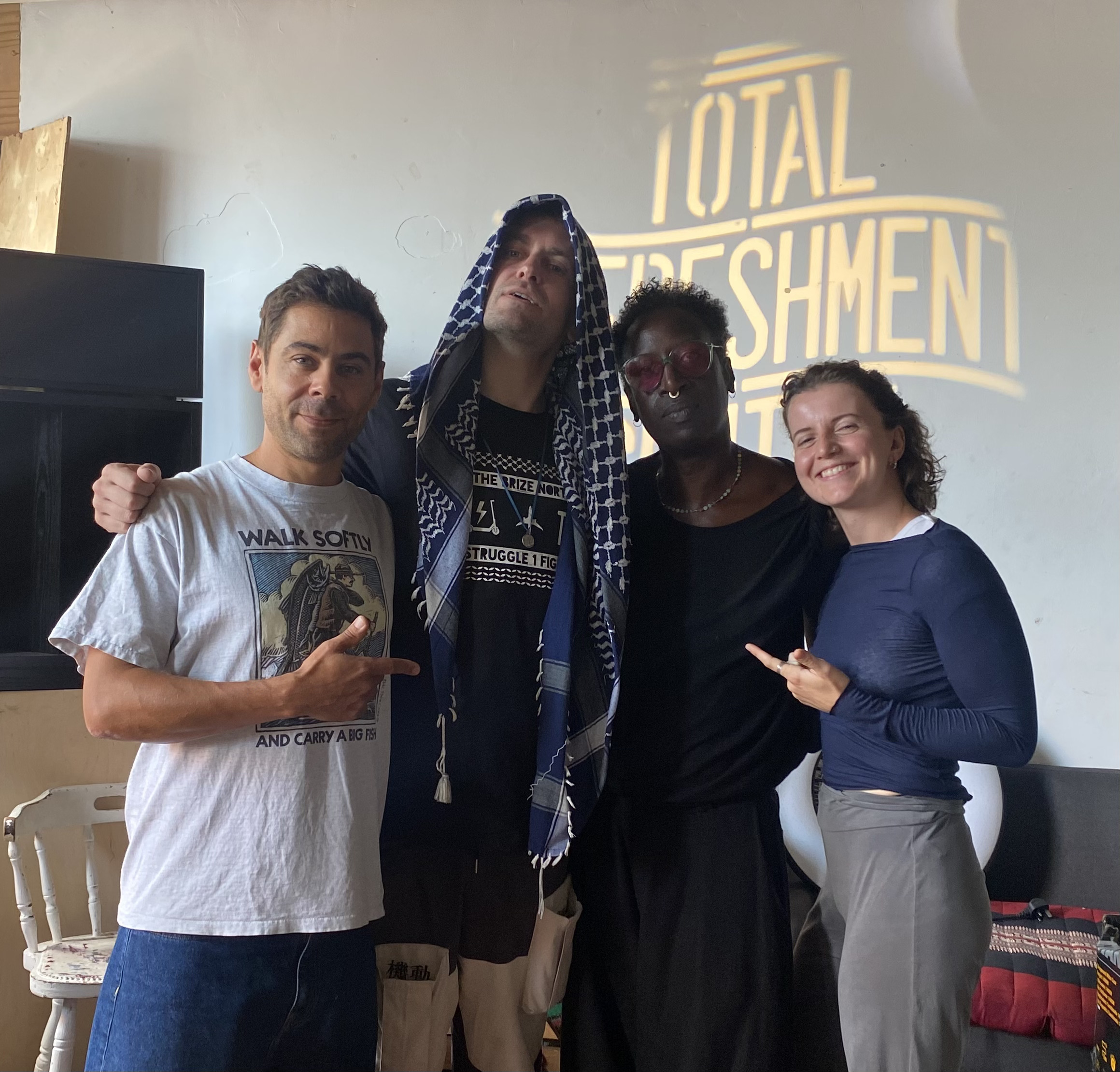 Live from Total Refreshment Centre: Lex Blondin