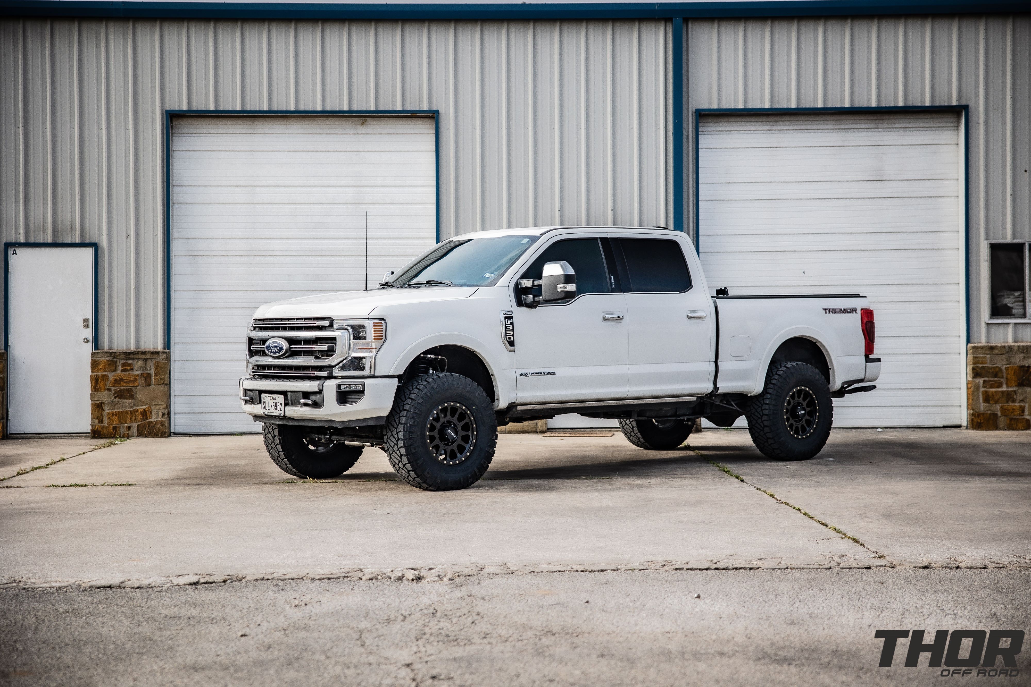 2022 Ford F-350 Super Duty Platinum