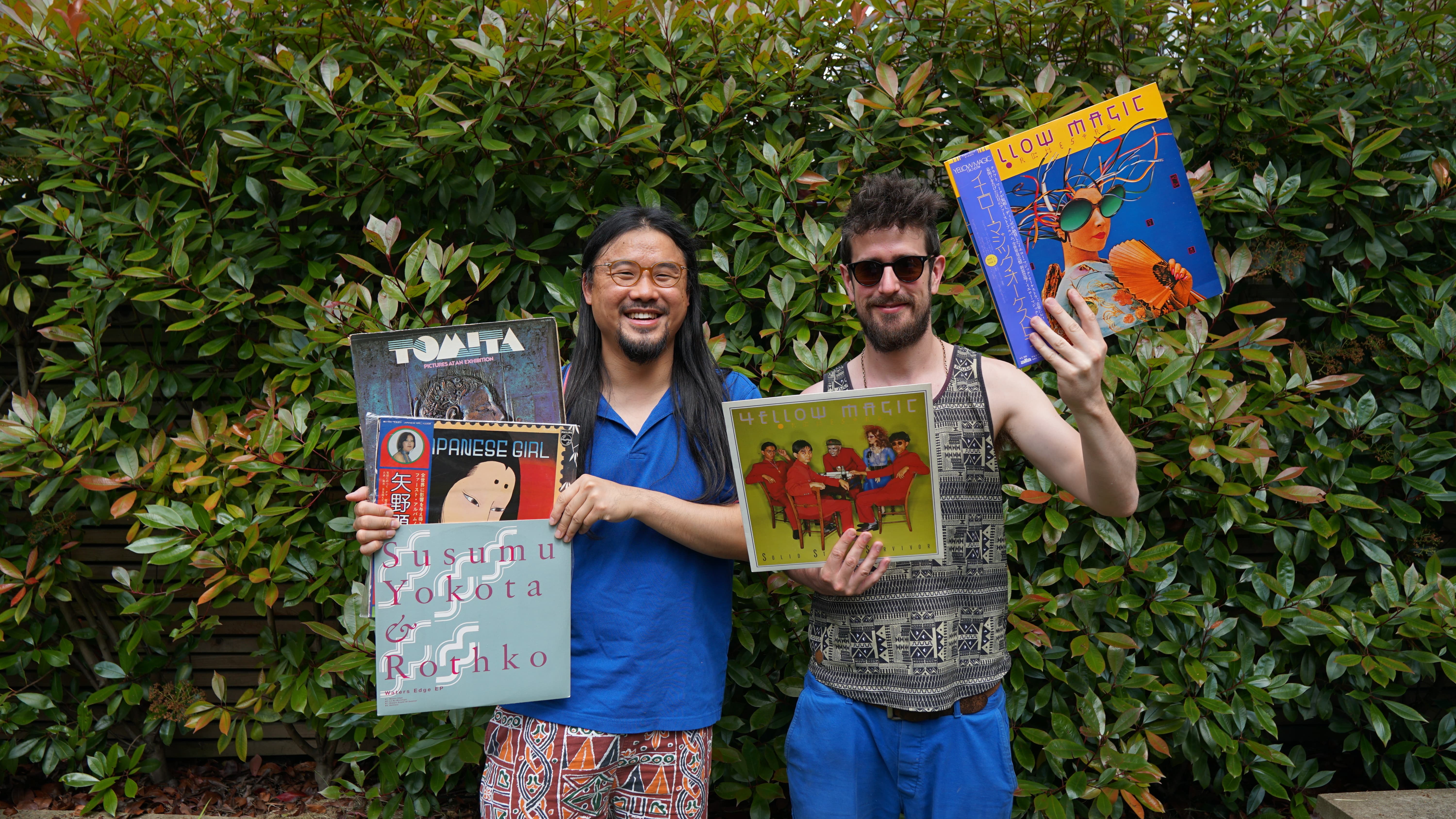 Oscillations: Danalogue with Raimund Wong