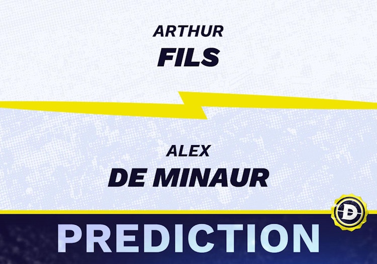 Arthur Fils vs. Alex de Minaur Prediction, Odds, Picks for Wimbledon 2024