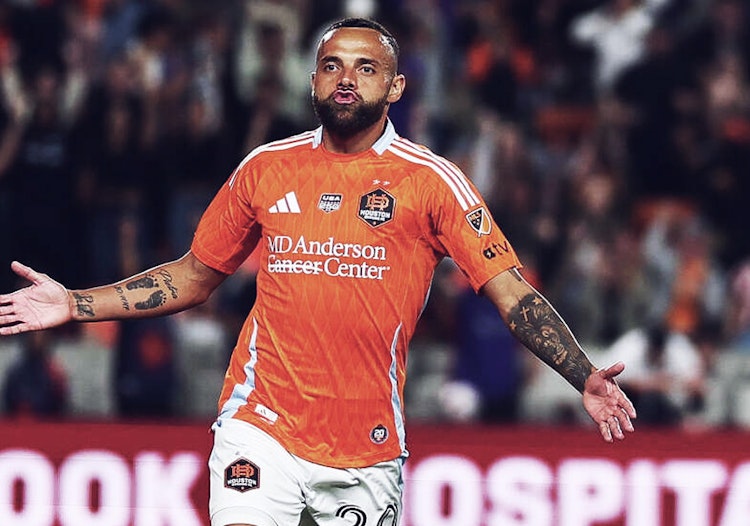 MLS soccer predictions and parlay picks