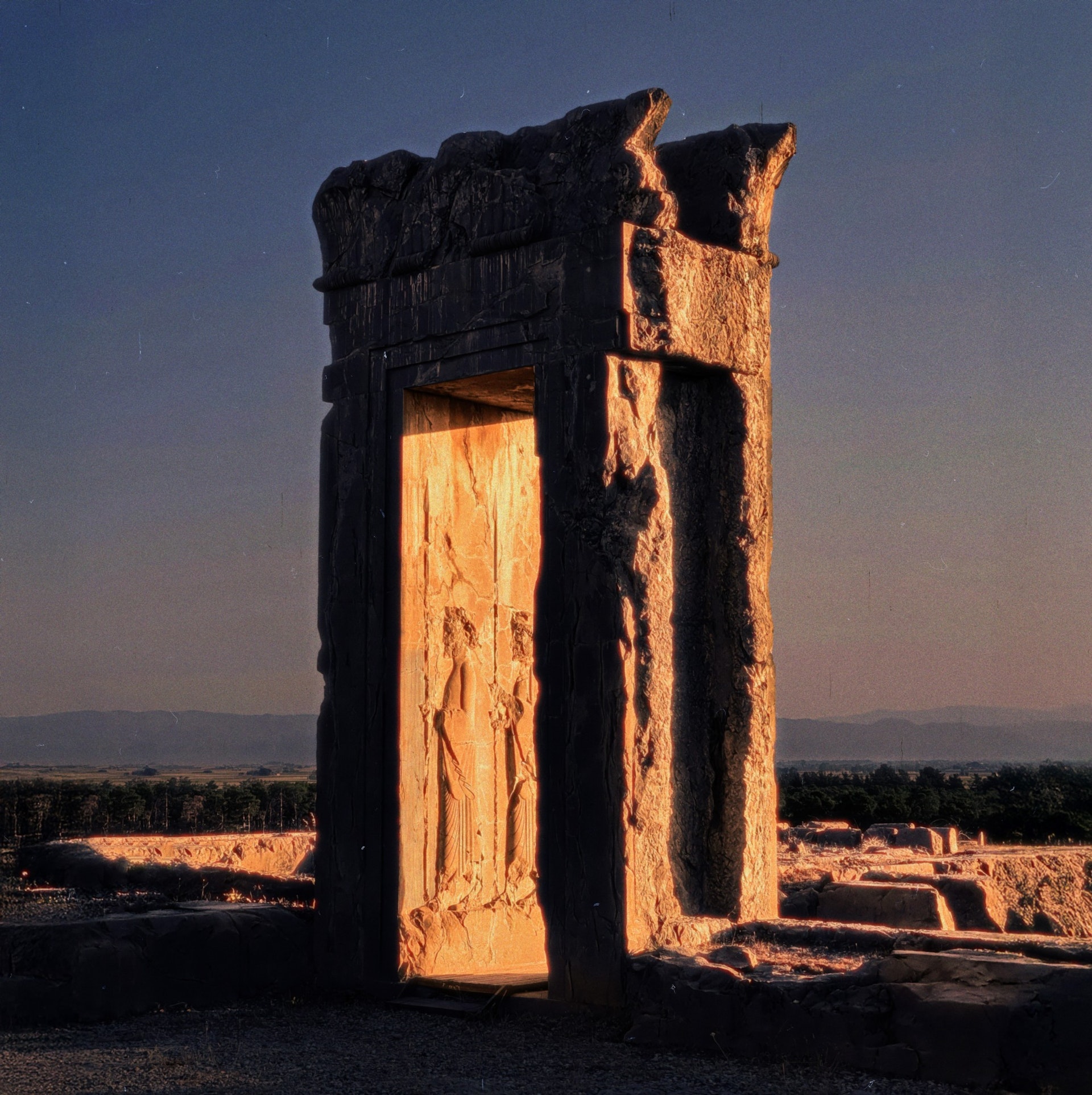 Rangarang World: Iran, Eternal