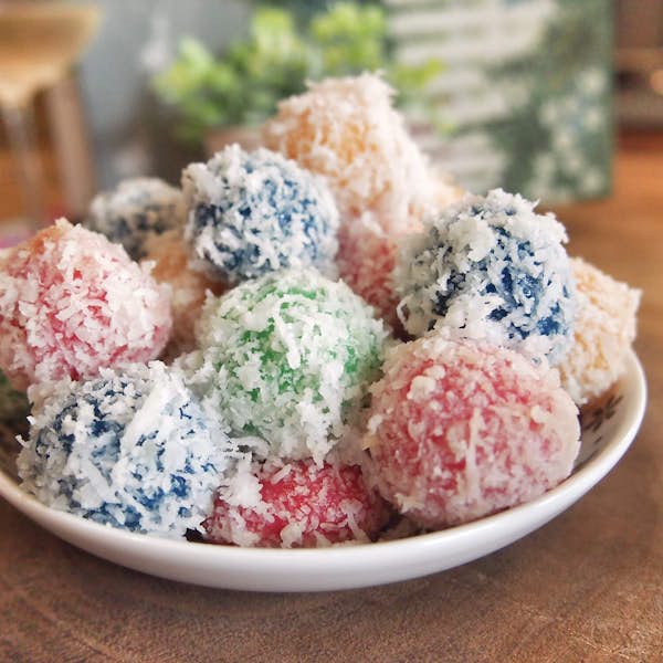 Art of Making Singapore's Favorite Snack - A Live Virtual Workshop's main gallery image