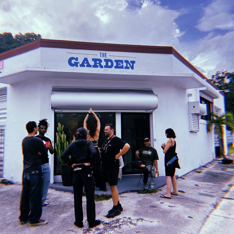Masisi Radio: Juancy & Agua Dulce ft. santo