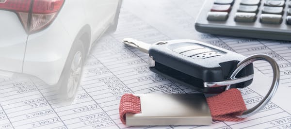 Pourquoi appeler la banque le jour de la vente de la voiture ?