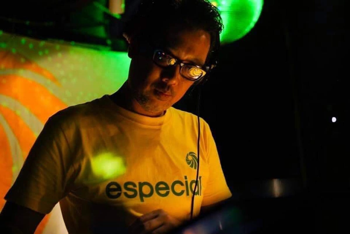 WW KYOTO: KJCC - Shuya Okino with Yoshihiro Okino, Masaki Tamura, Yukari BB