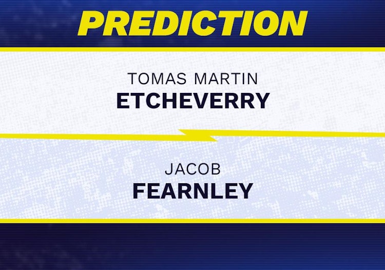 Tomas Etcheverry takes on Jacob Fearnley in US Open 2026 action.