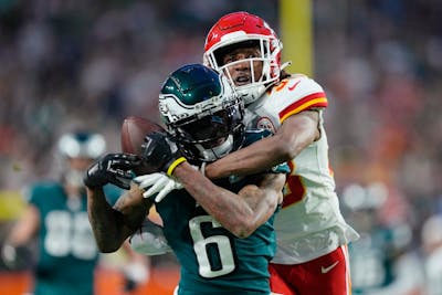 Crucial DeVonta Smith Update Shifts Super Bowl LIX Projections and Betting Odds