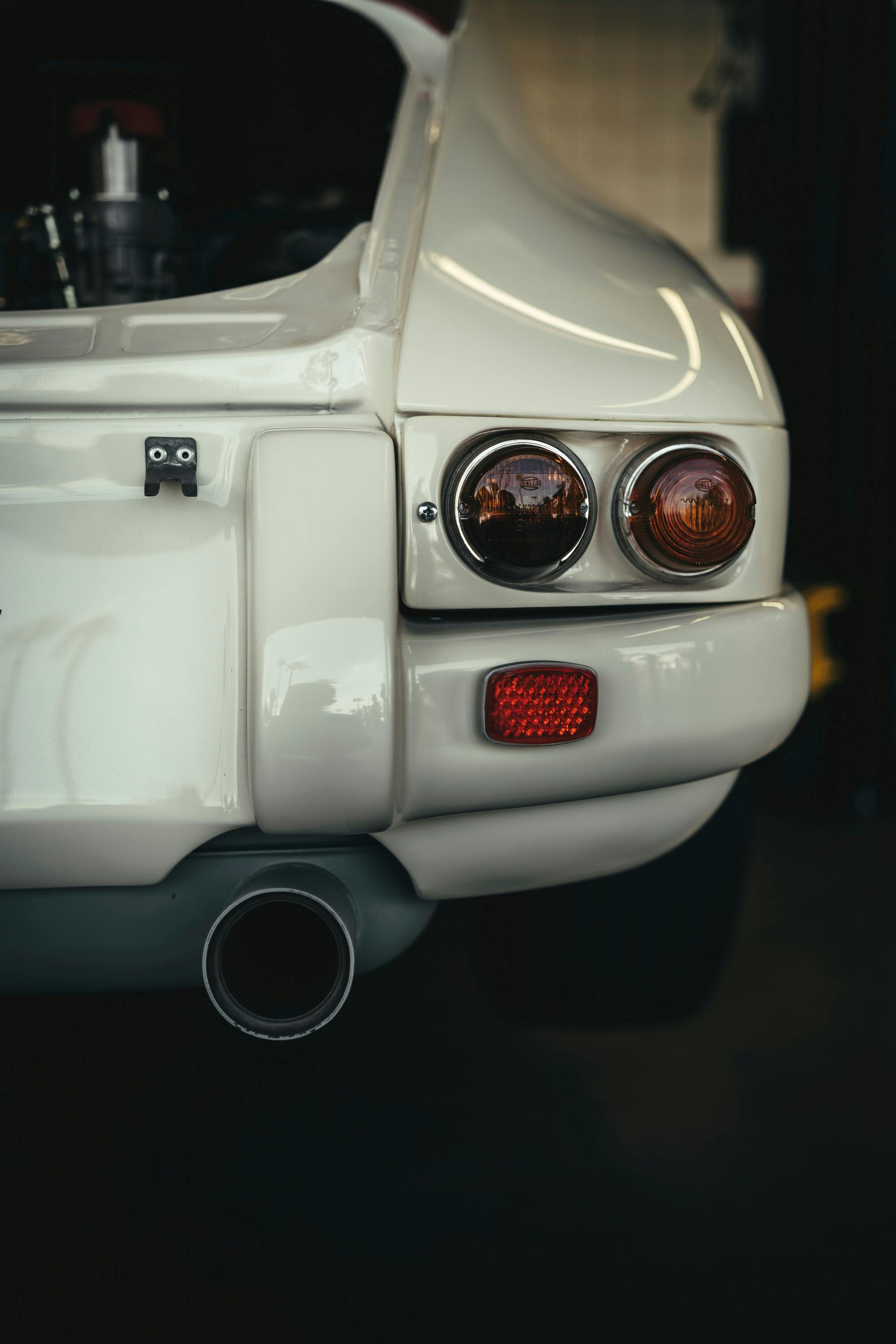 Original 911R tail light and exhaust.