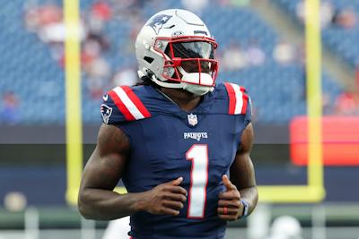 A.J. Brown projected stats in Patriots debut vs. Seahawks