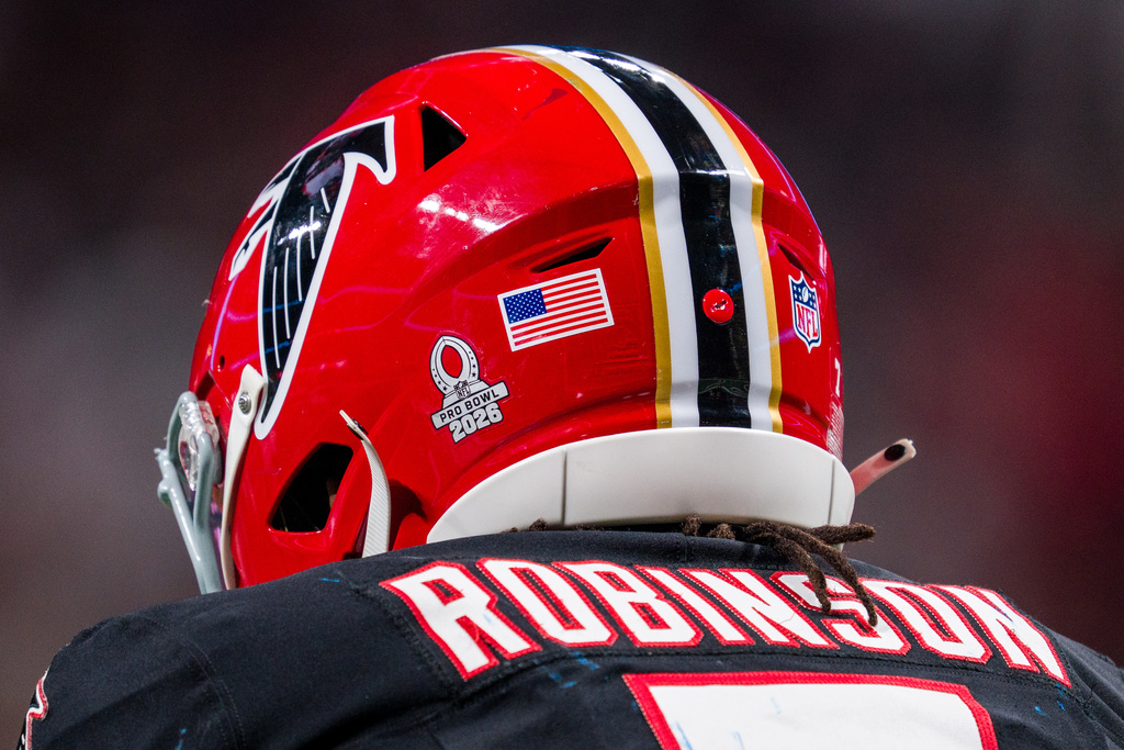 NFL anytime touchdown scorer predictions for Week 6 include Jonathan Taylor, Bijan Robinson [2026]