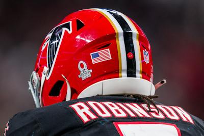 NFL anytime touchdown scorer predictions for Week 6 include Jonathan Taylor, Bijan Robinson [2026]