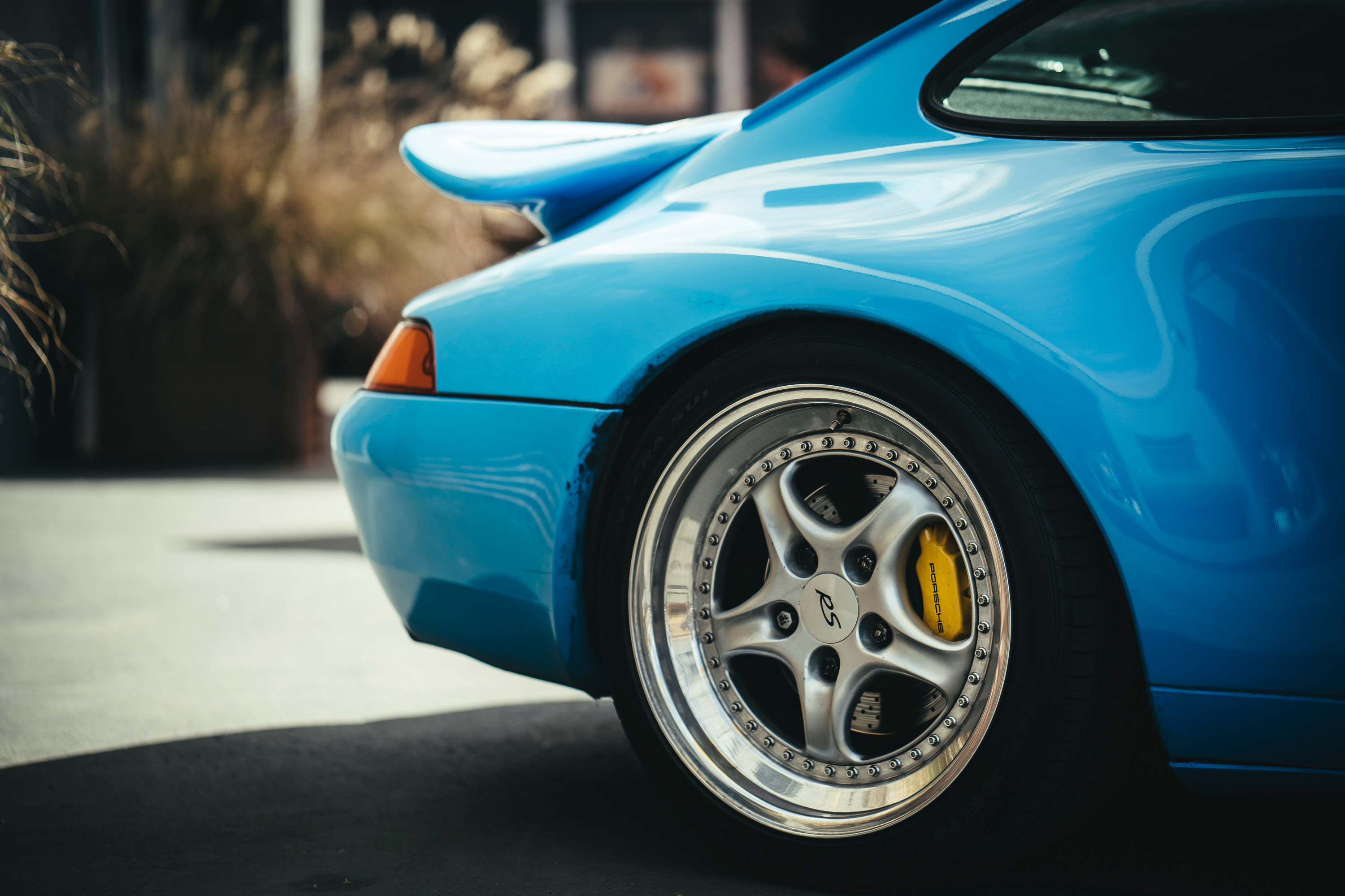 A Magnus Walker 993 in blue.