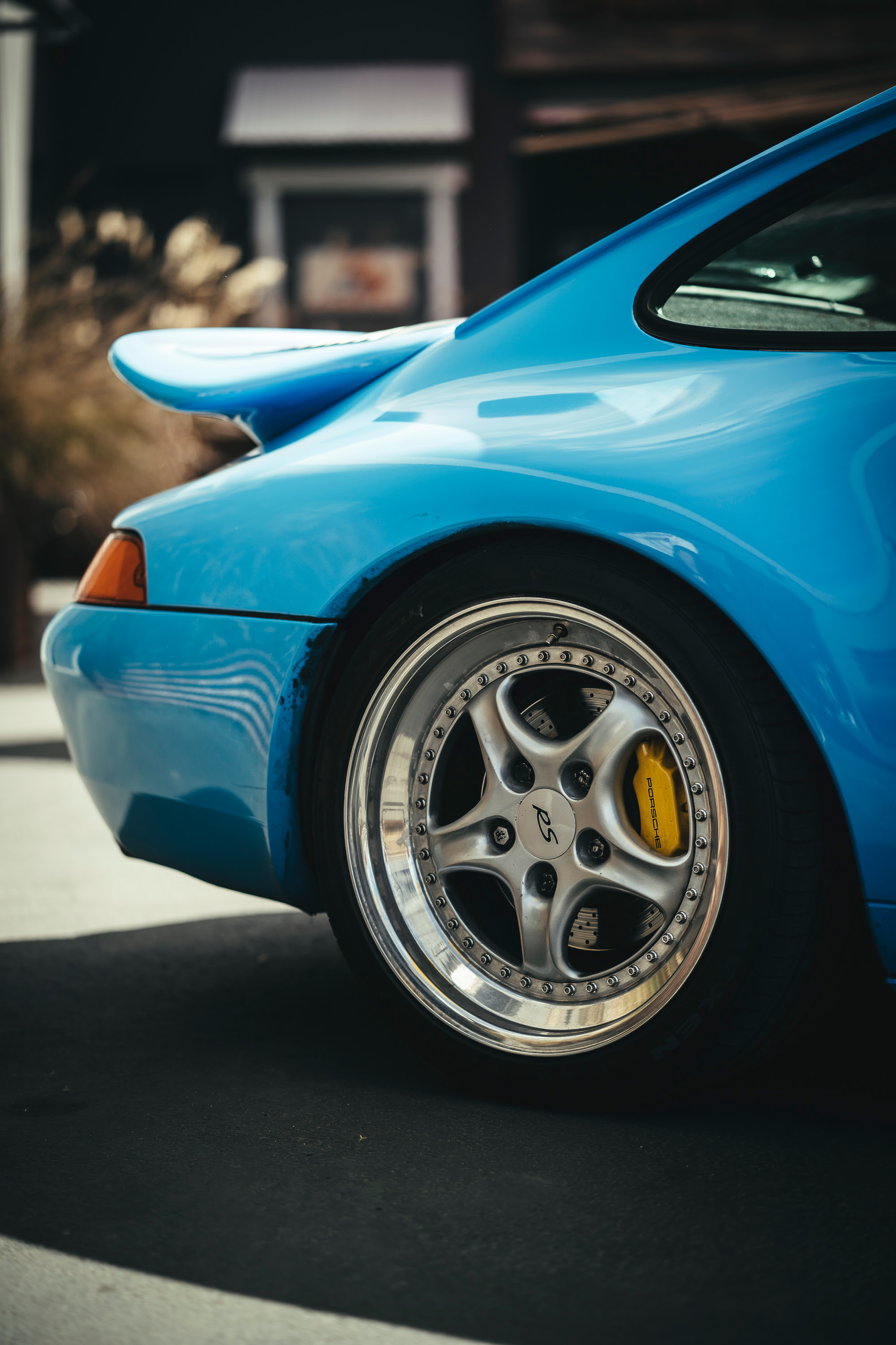 A Magnus Walker 993 in blue.