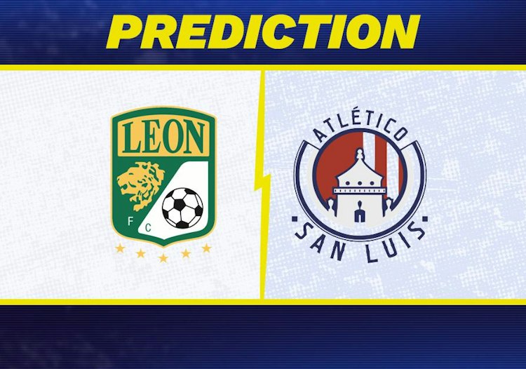 Club Leon takes on San Luis in Liga MX action.