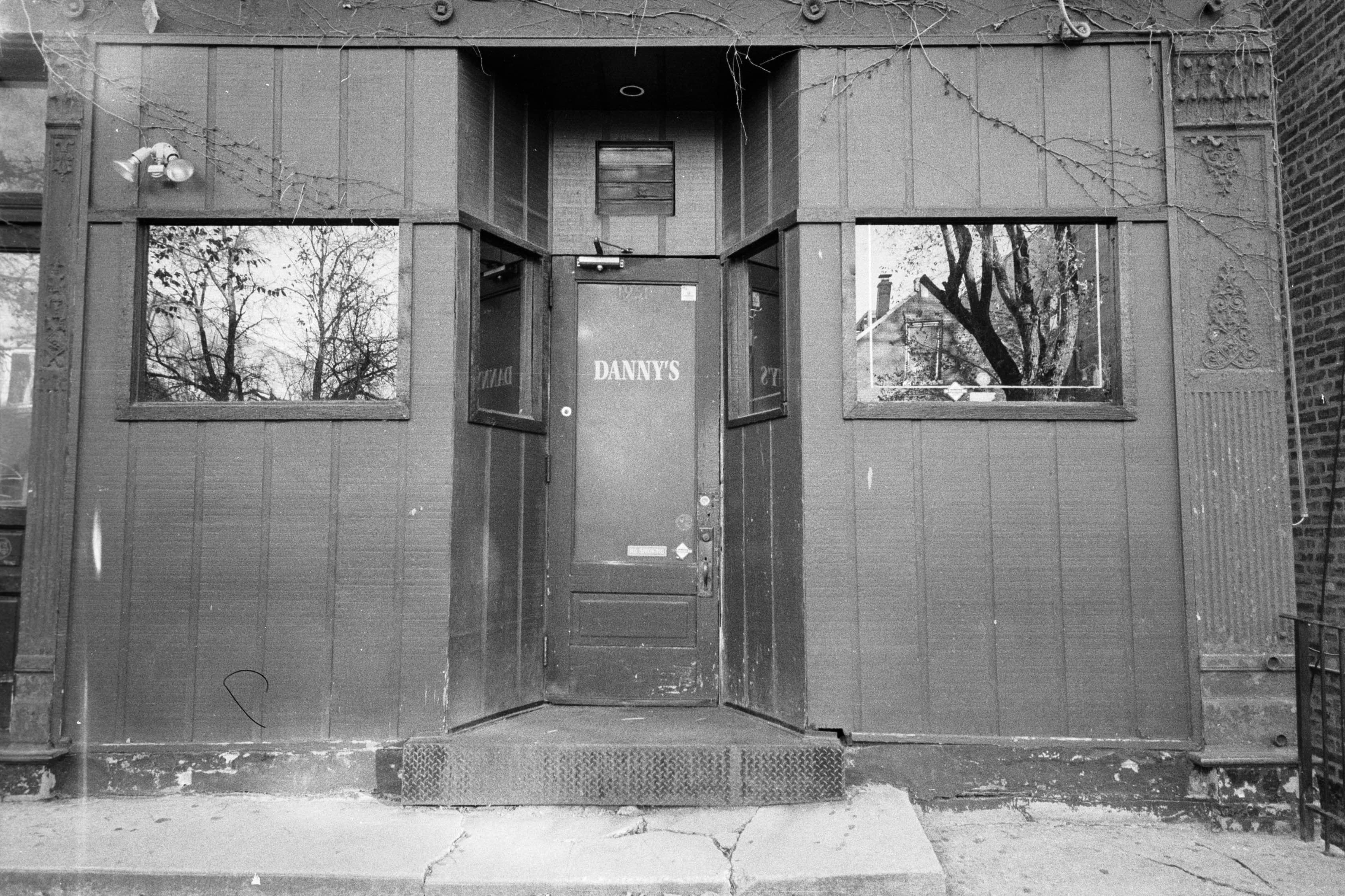 QC Radio: King Hippo with Joshua Abrams, Supreme Court, Jeff Parker, Ashina, Isaiah Spencer Collective