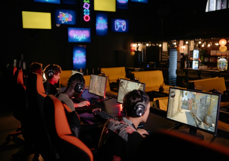 How CSGO Gambling Sites are Evolving in 2024 as an Insight to the Future of Esports and Gambling