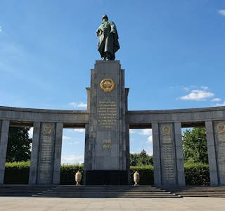 The Highlights of Berlin - Live Virtual Experience's gallery image