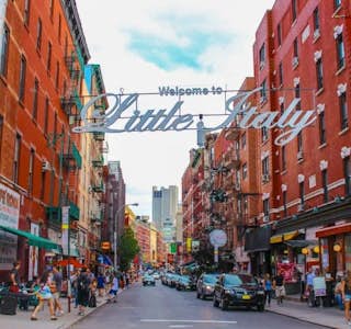 Little Italy & Chinatown's gallery image