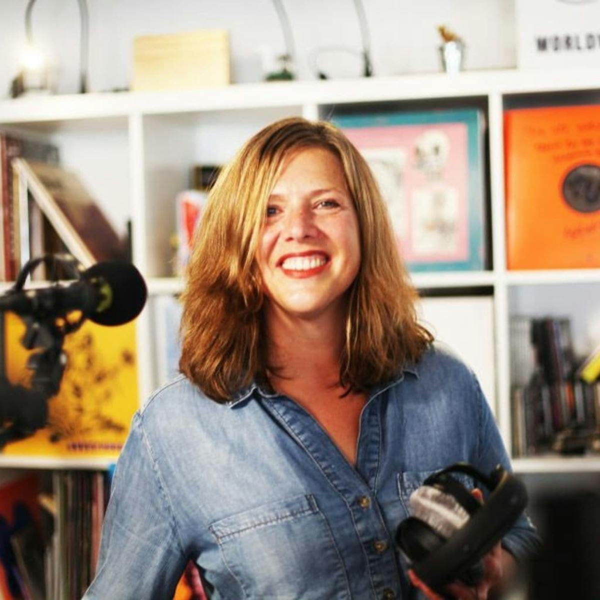 Cosmodelica with Colleen 'Cosmo' Murphy // 01-05-20