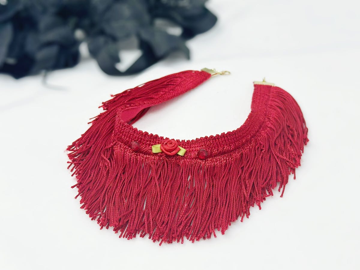 Fringe Necklace red rose choker collar