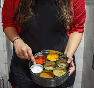 Cooking Butter Chicken with a Local- The Most Famous Indian Dish 's gallery image