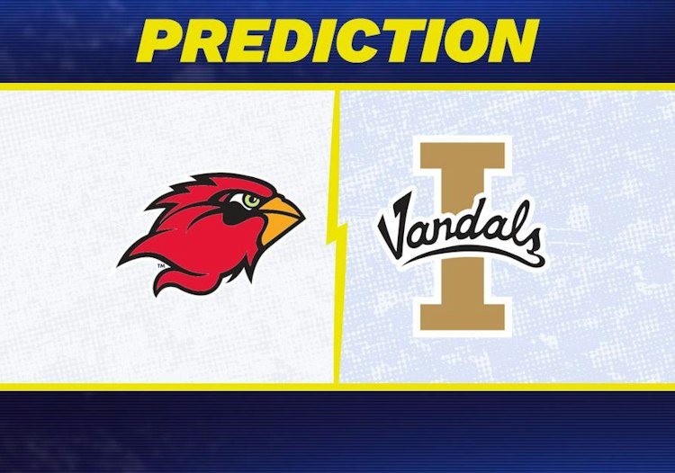 Lamar takes on Idaho in College Football action.
