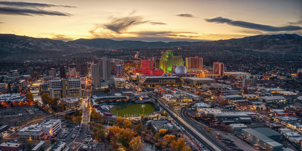 The 4 Best Places to Retire in Nevada, Based on Taxes, Amenities, and