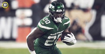 FanDuel Promo Code Offers $125 NFL Sunday Ticket Discount for MNF Today