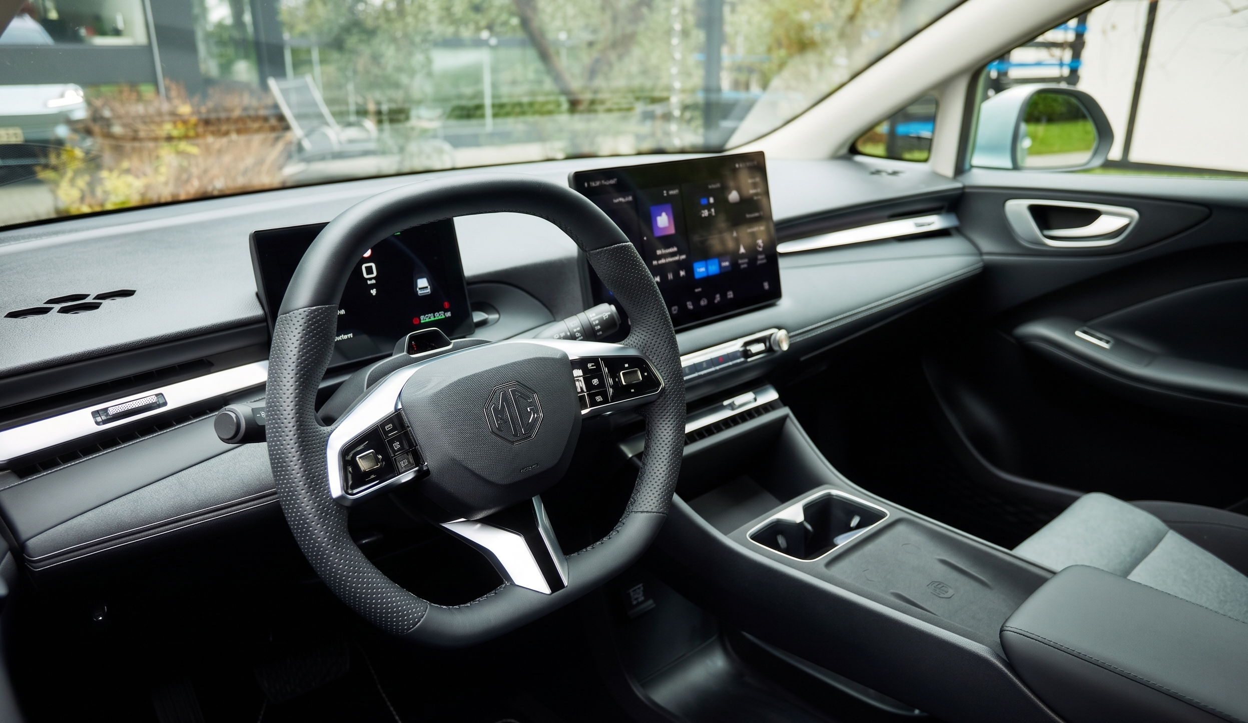 Das Cockpit des MG4 Urban.