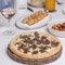 Expect specialties such as truffle or avocado pizza, and Mediterranean options