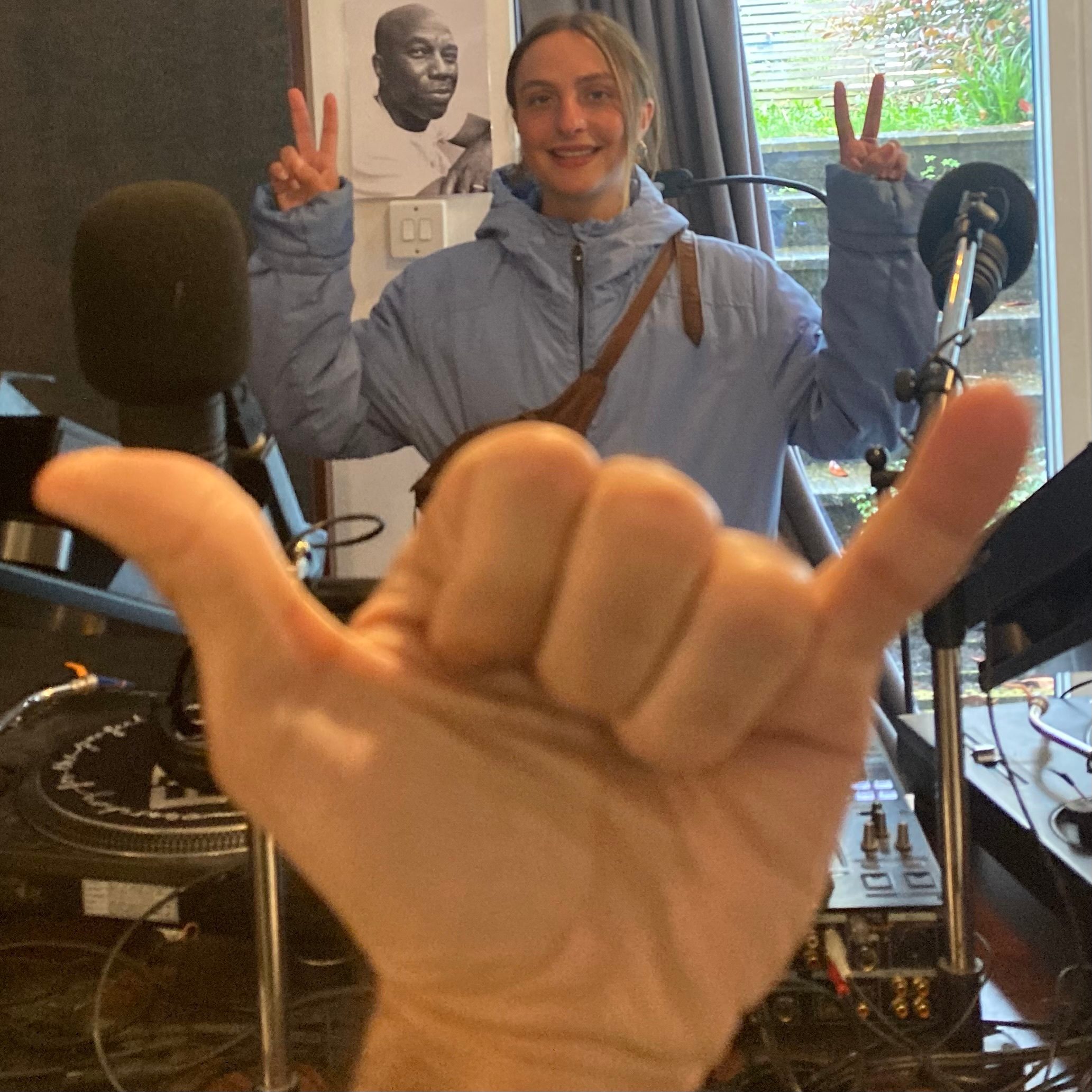 no problemo #12: pedro montenegro w/ Edna