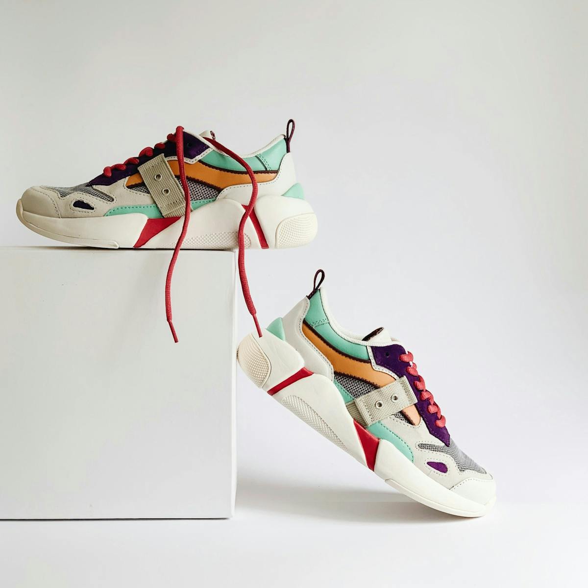 Invincible 3 - Image 1