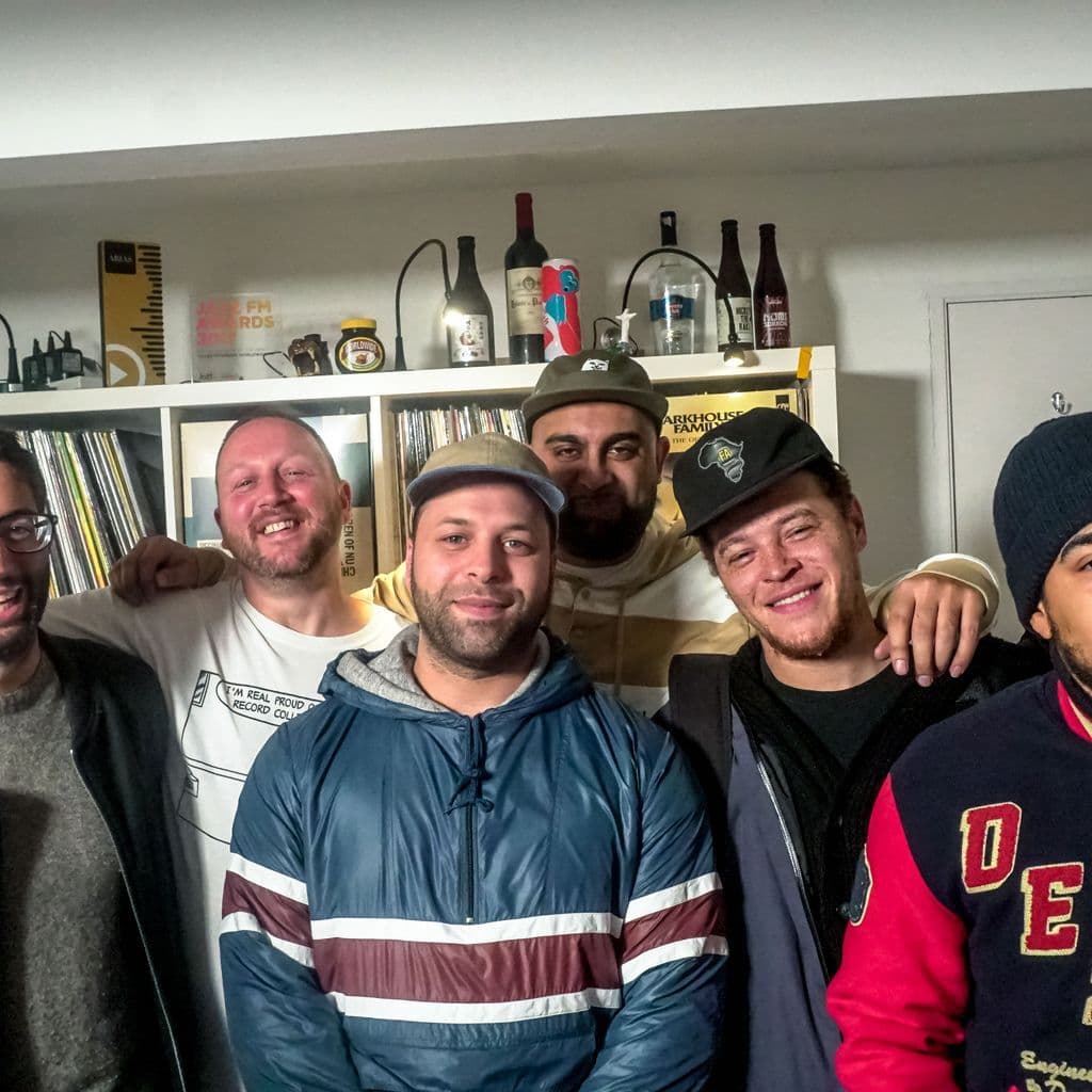 Darkhouse Family & Gilla with Mr Thing, Children of Zeus and Doug Shipton // 29-11-17