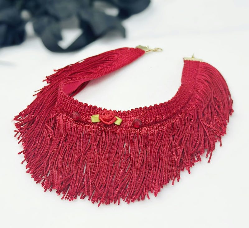 Fringe Necklace red rose choker collar