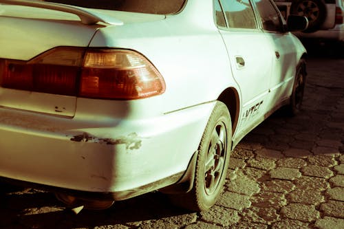 Les signes d’usure à ne jamais ignorer avant d’acheter une voiture