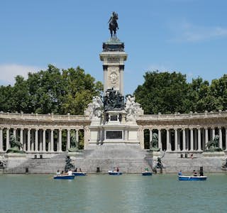 Madrid's Retiro Park - Live Virtual Experience's gallery image