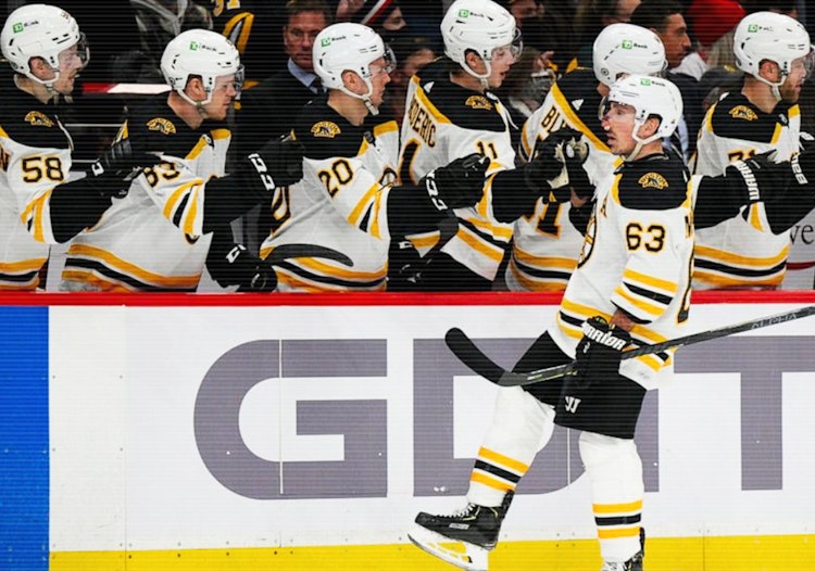 Avalanche vs. Bruins Predictions and Odds - Feb 21, 2022
