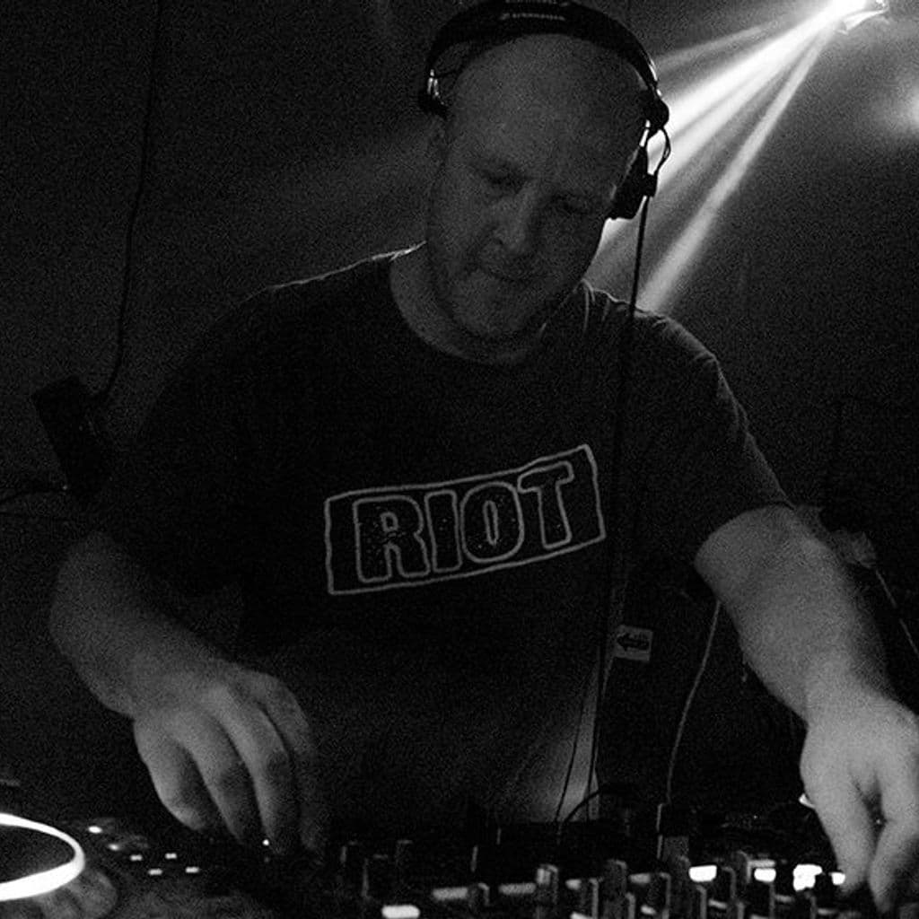 International Tribe: Jerome Hill // 13-02-20